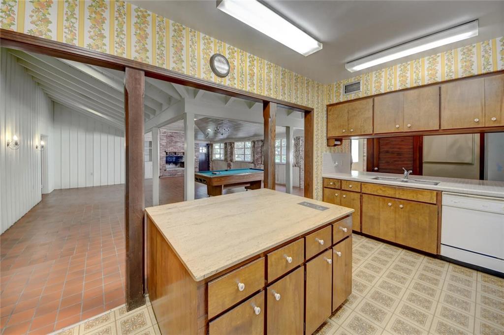 2953 Seminole Road Fort Pierce, FL 34951 - Photo 13 of 36 Gallery Image 13