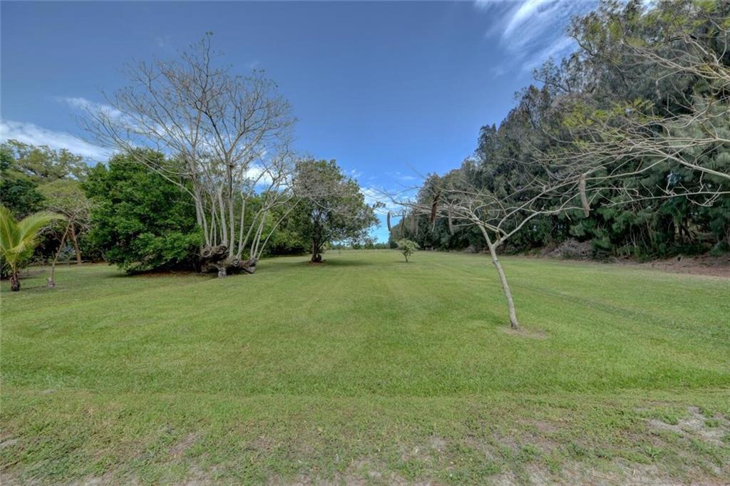 2953 Seminole Road Fort Pierce, FL 34951 - Photo 26 of 36 Gallery Image 26
