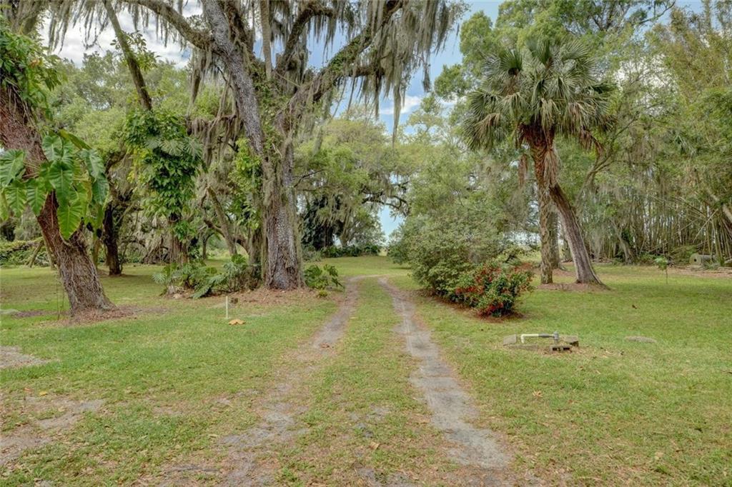 2953 Seminole Road Fort Pierce, FL 34951 - Photo 31 of 36 Gallery Image 31