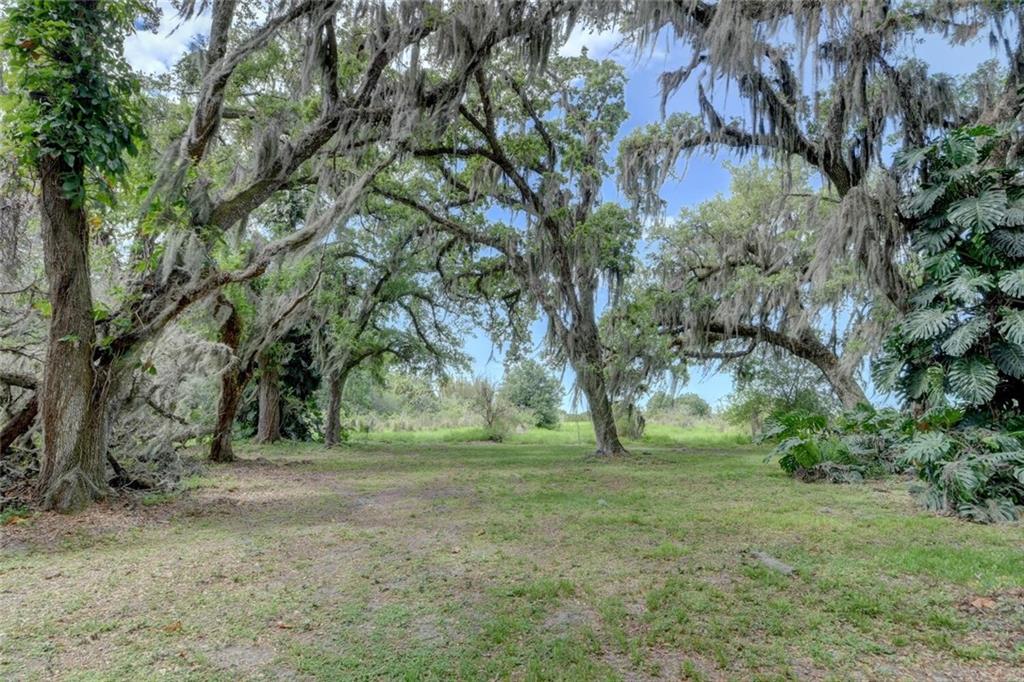 2953 Seminole Road Fort Pierce, FL 34951 - Photo 32 of 36 Gallery Image 32