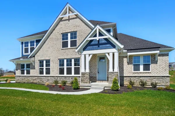 $729,900 | 7516 Donegal Drive, Cincinnati, OH 45233