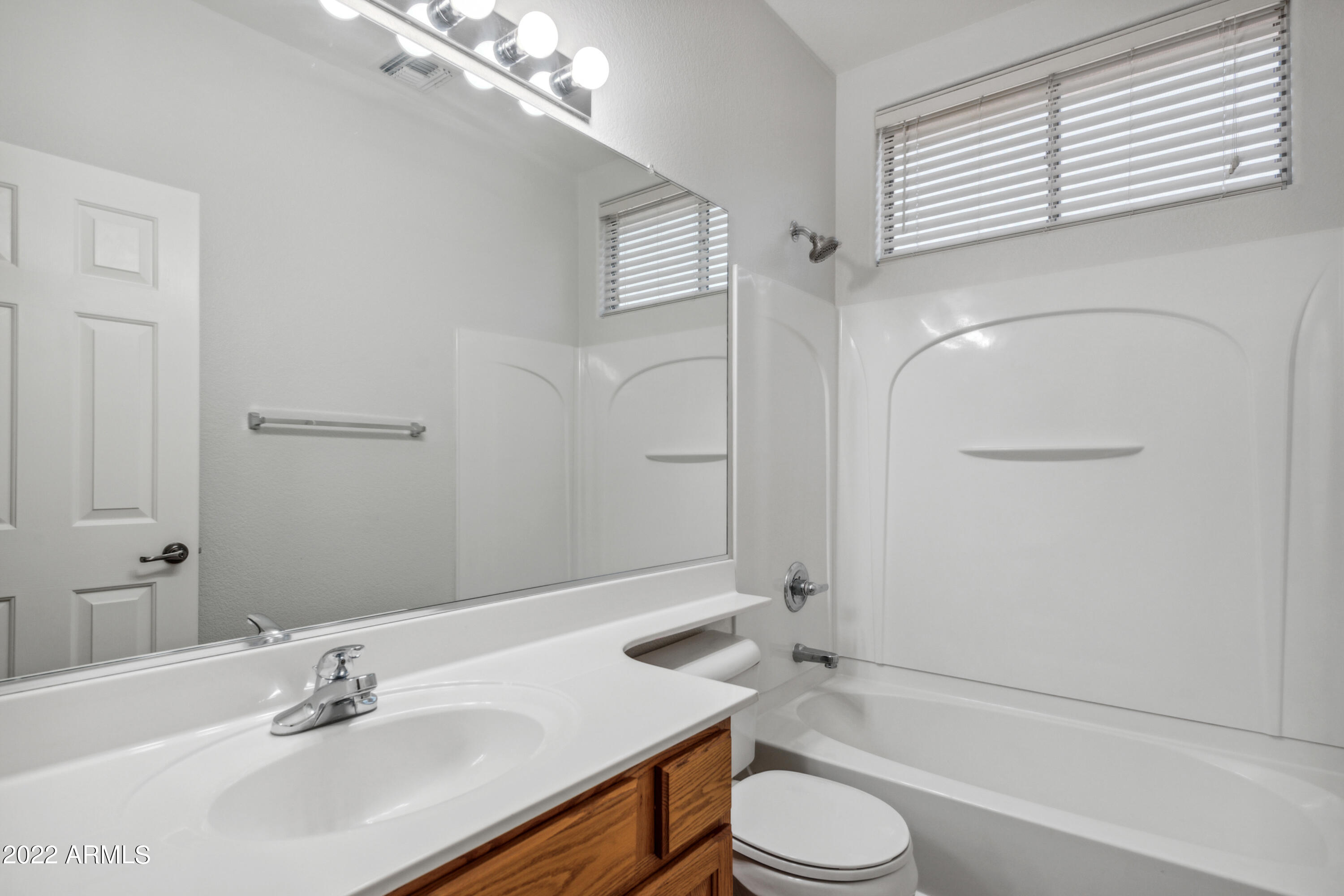 14626 West Redfield Road Surprise, AZ 85379 - Photo 15 of 21 RKP_4984