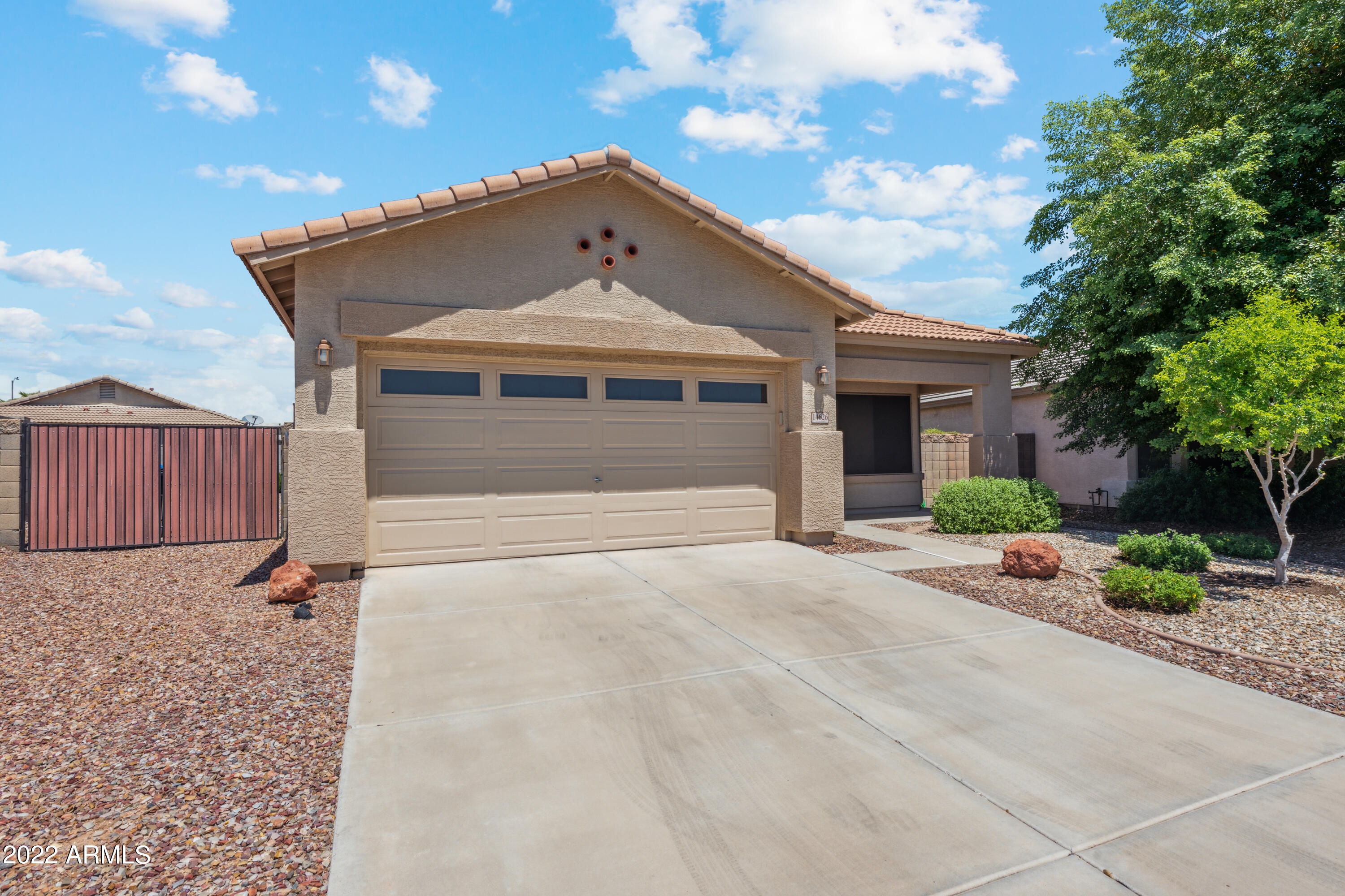 14626 West Redfield Road Surprise, AZ 85379 - Photo 2 of 21 RKP_4934