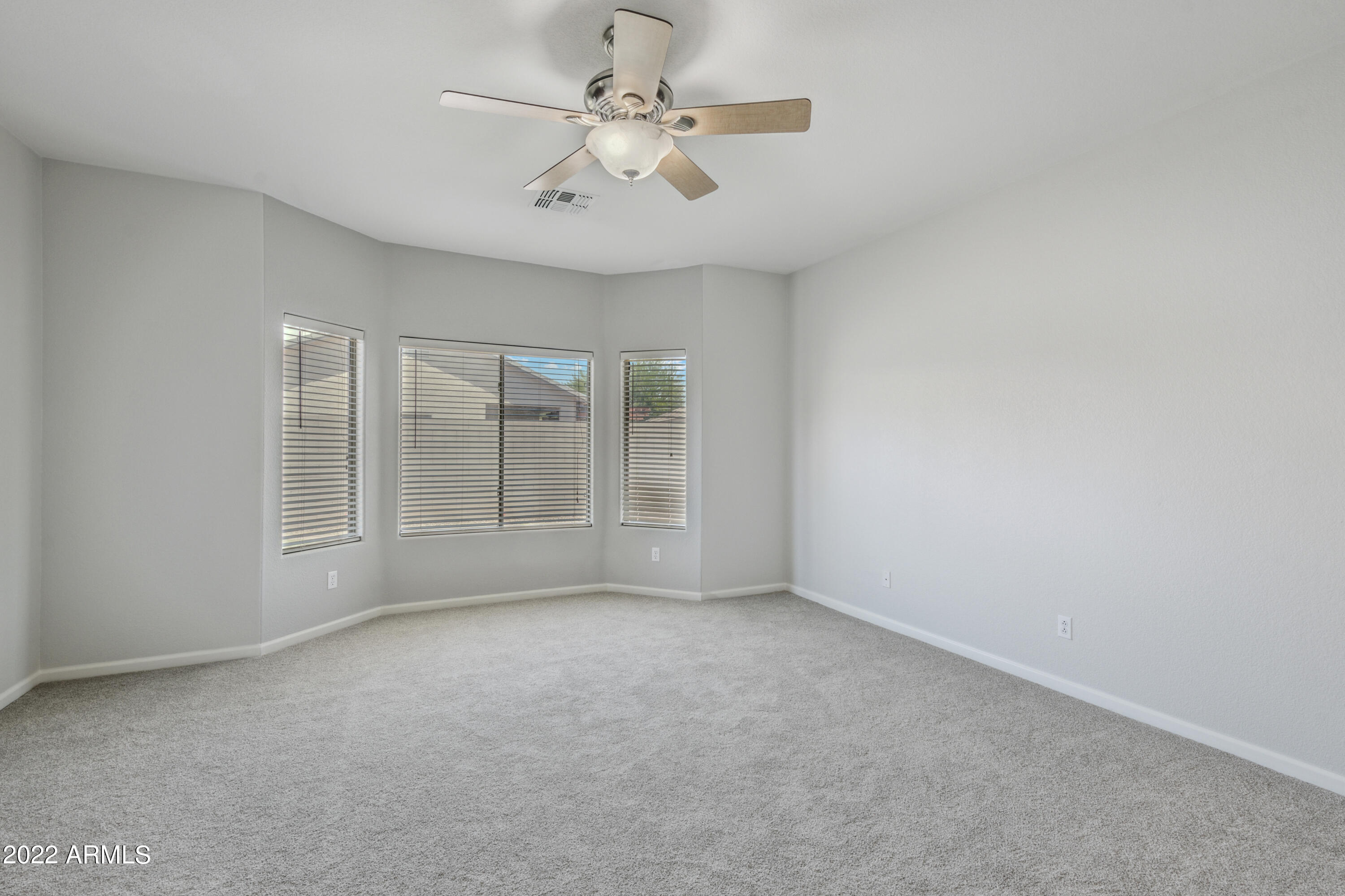 14626 West Redfield Road Surprise, AZ 85379 - Photo 10 of 21 RKP_4964