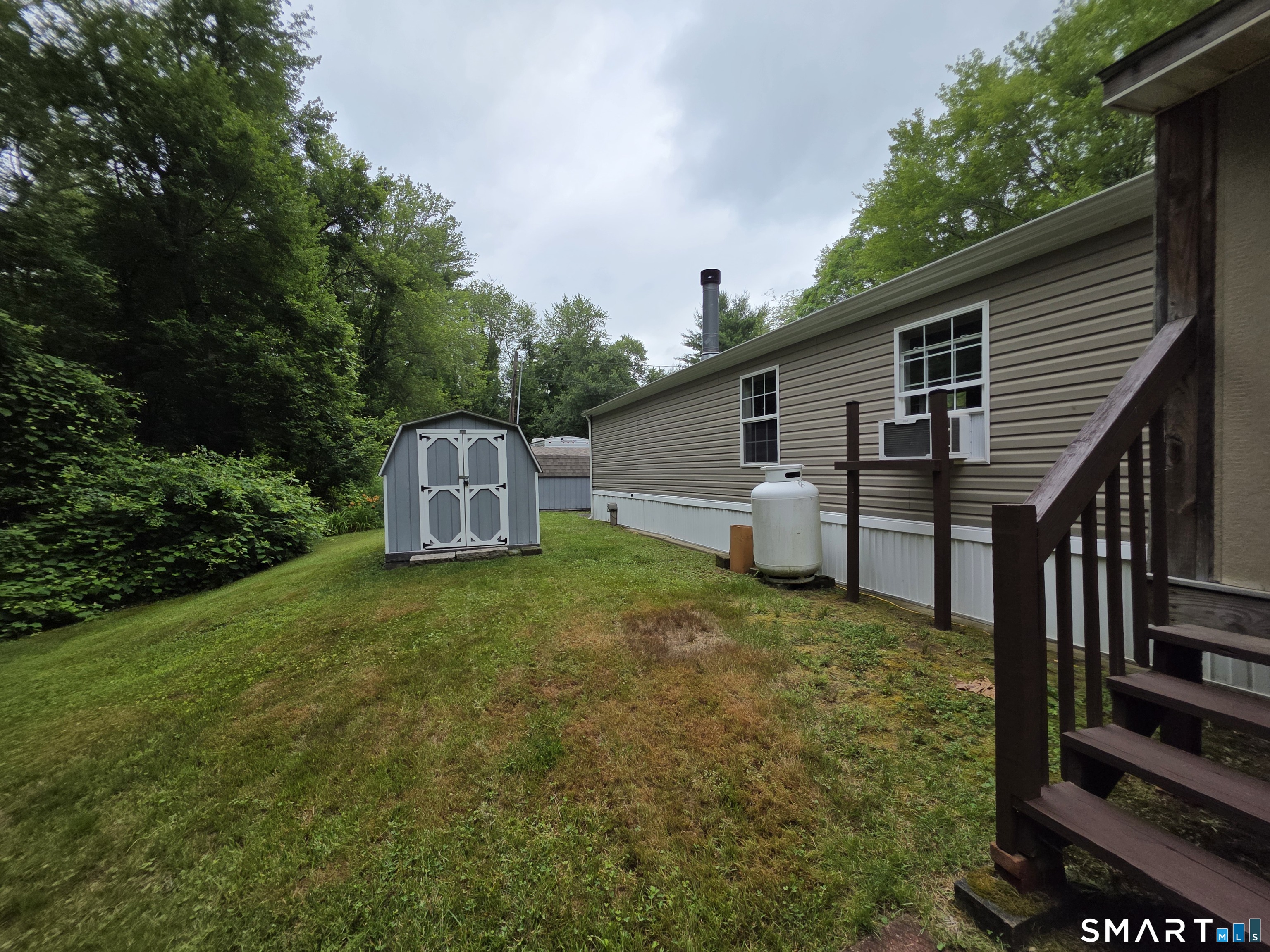 1531 Glasgo Road Griswold, CT 06351 - Photo 4 of 38