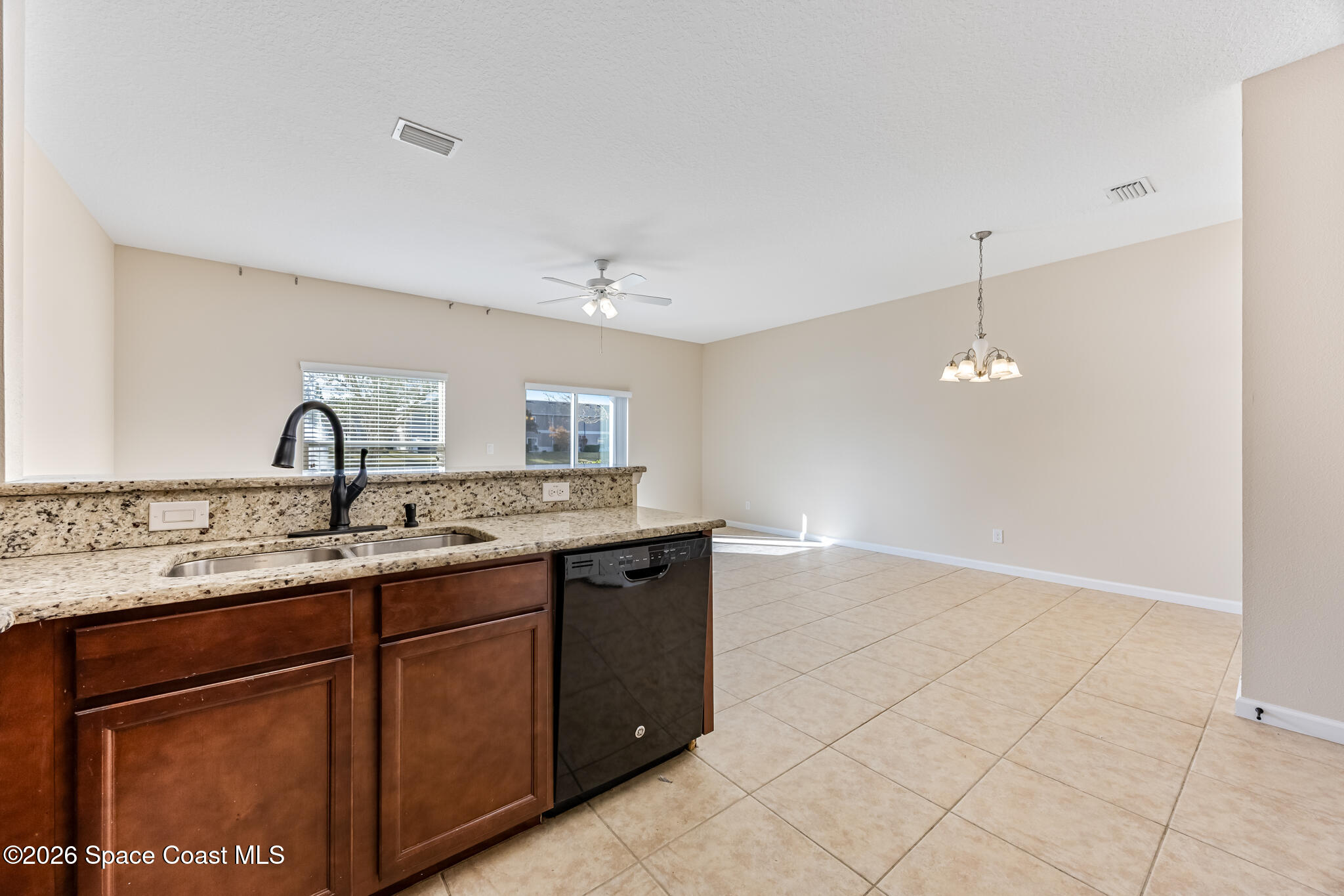 2790 Reston Street, Unit 104 Melbourne, FL 32935 - Photo 11 of 34 Kitchen