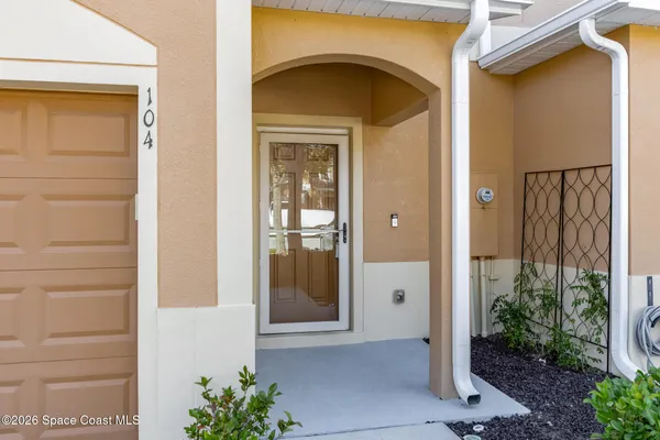 $2,000 | 2790 Reston Street, Unit 104, Melbourne, FL 32935