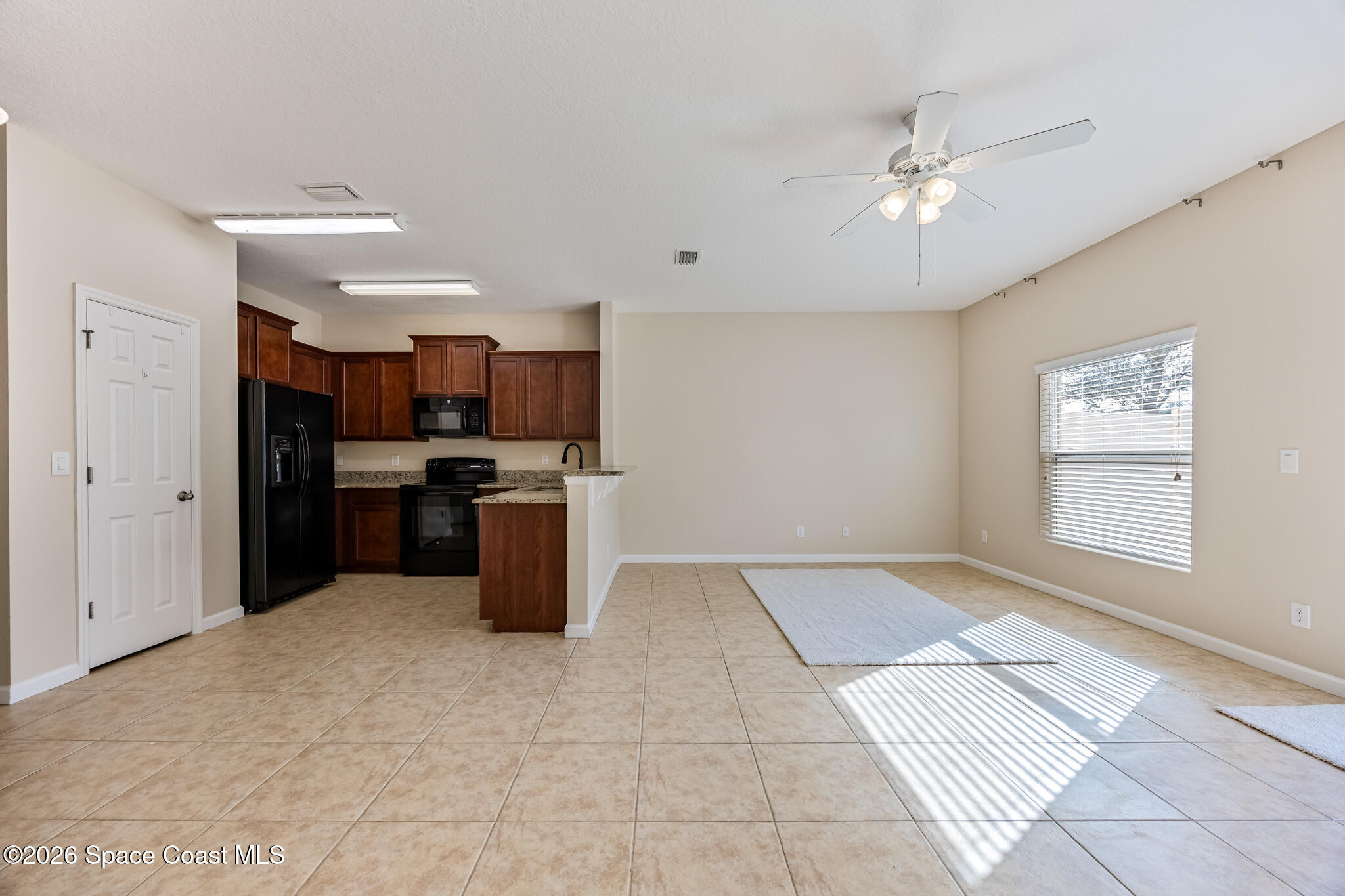 2790 Reston Street, Unit 104 Melbourne, FL 32935 - Photo 9 of 34 Kitchen