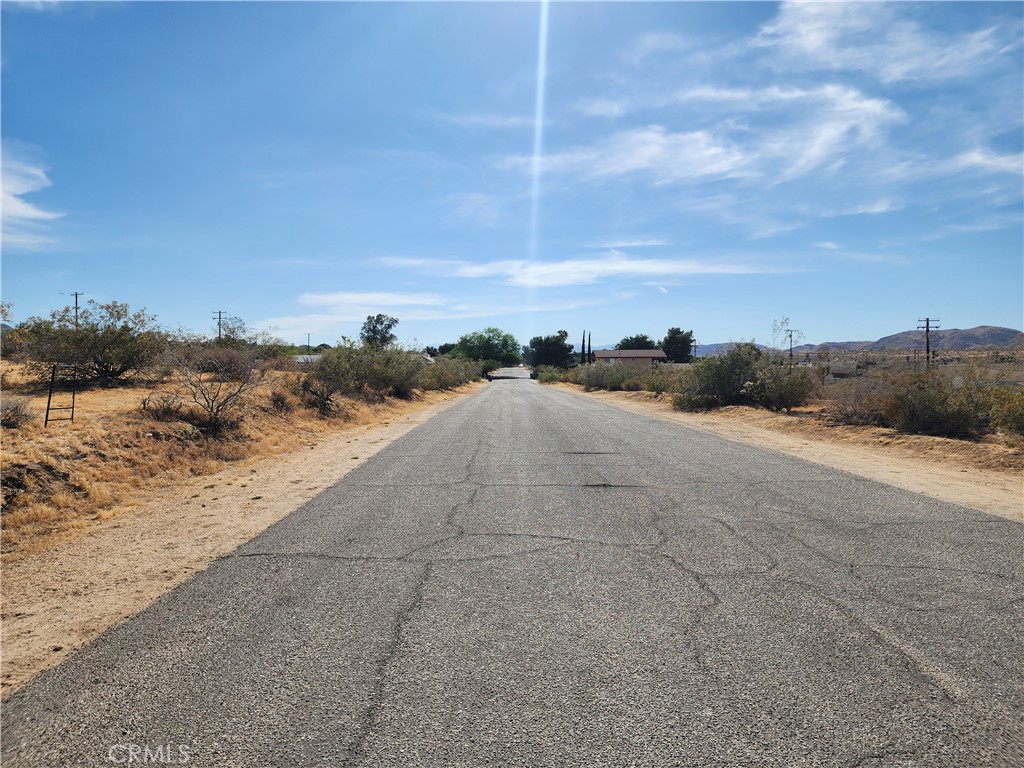 61665 Division Street Joshua Tree, CA 92252 - Photo 10 of 20