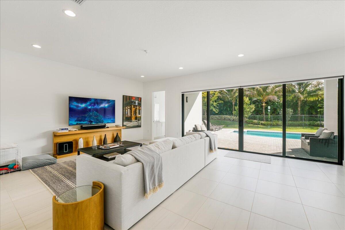 17496 Sparkling River Road Boca Raton, FL 33496 - Photo 14 of 40 IMG_0852