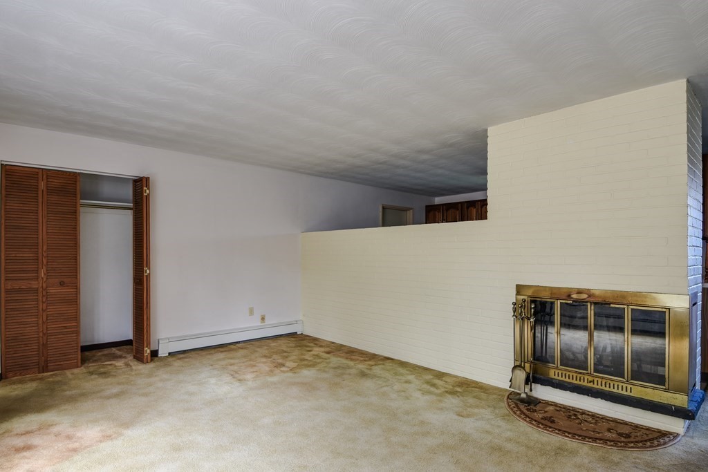 23 Copeland Road Framingham, MA 01701 - Photo 8 of 29 Gallery Image 8