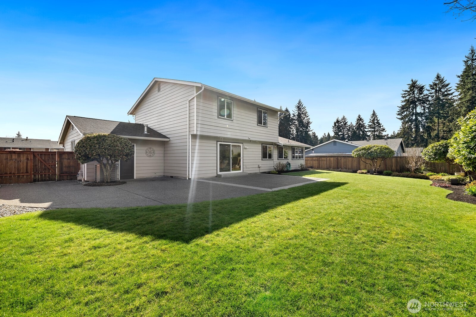 1436 Evergreen Place Fircrest, WA 98466 - Photo 23 of 33
