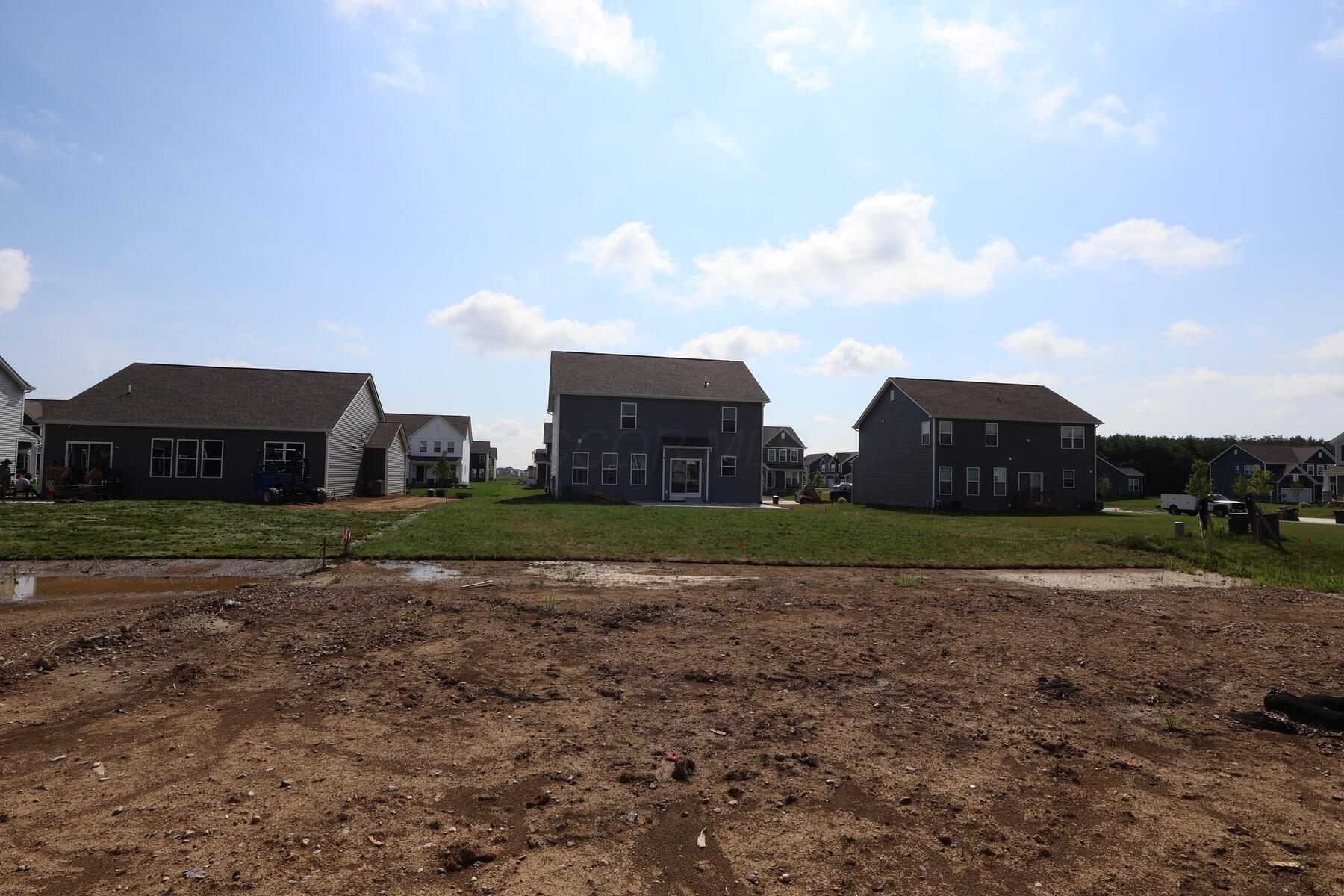 1763 Stinson Road Delaware, OH 43015 - Photo 10 of 14 Yard