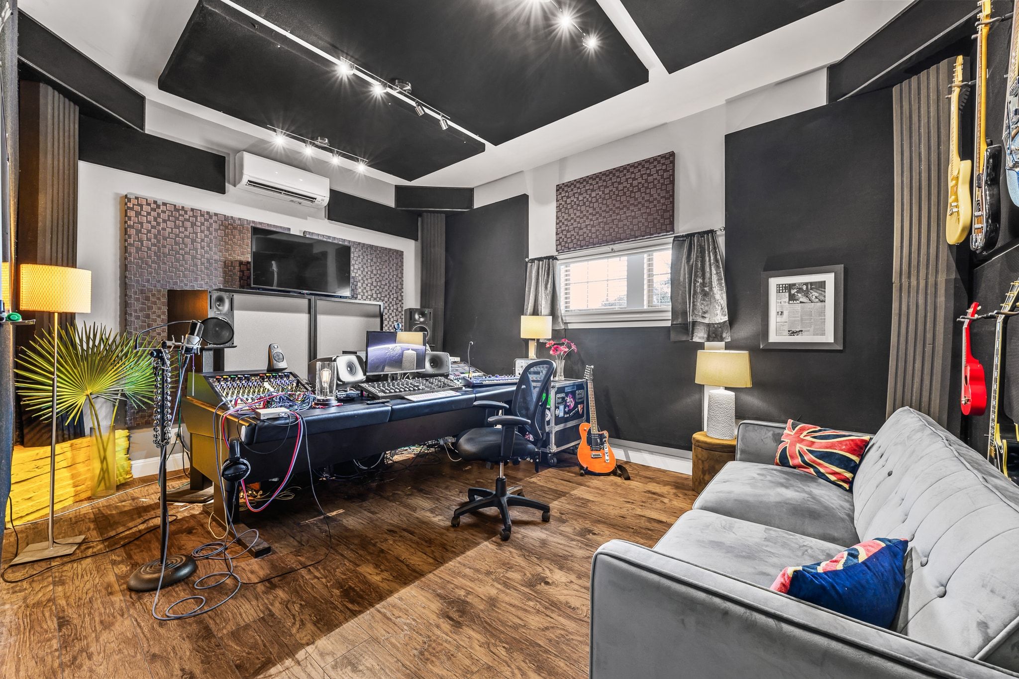 4609 Gallego Circle Austin, TX 78738 - Photo 16 of 40 An acoustically sound space designed for creative music producers, podcasters, or other media needs.