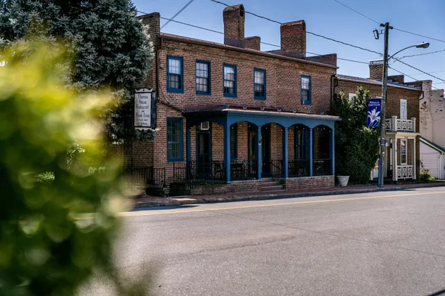 $675,000 | 222 Main Street, Dayton, VA 22821