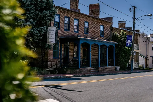 $675,000 | 222 Main Street, Dayton, VA 22821