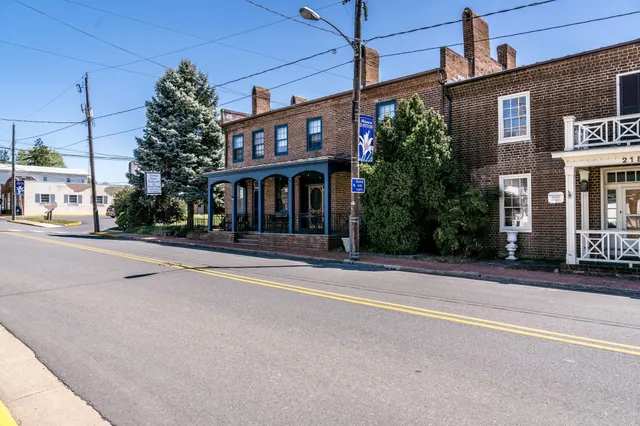 $675,000 | 222 Main Street, Dayton, VA 22821