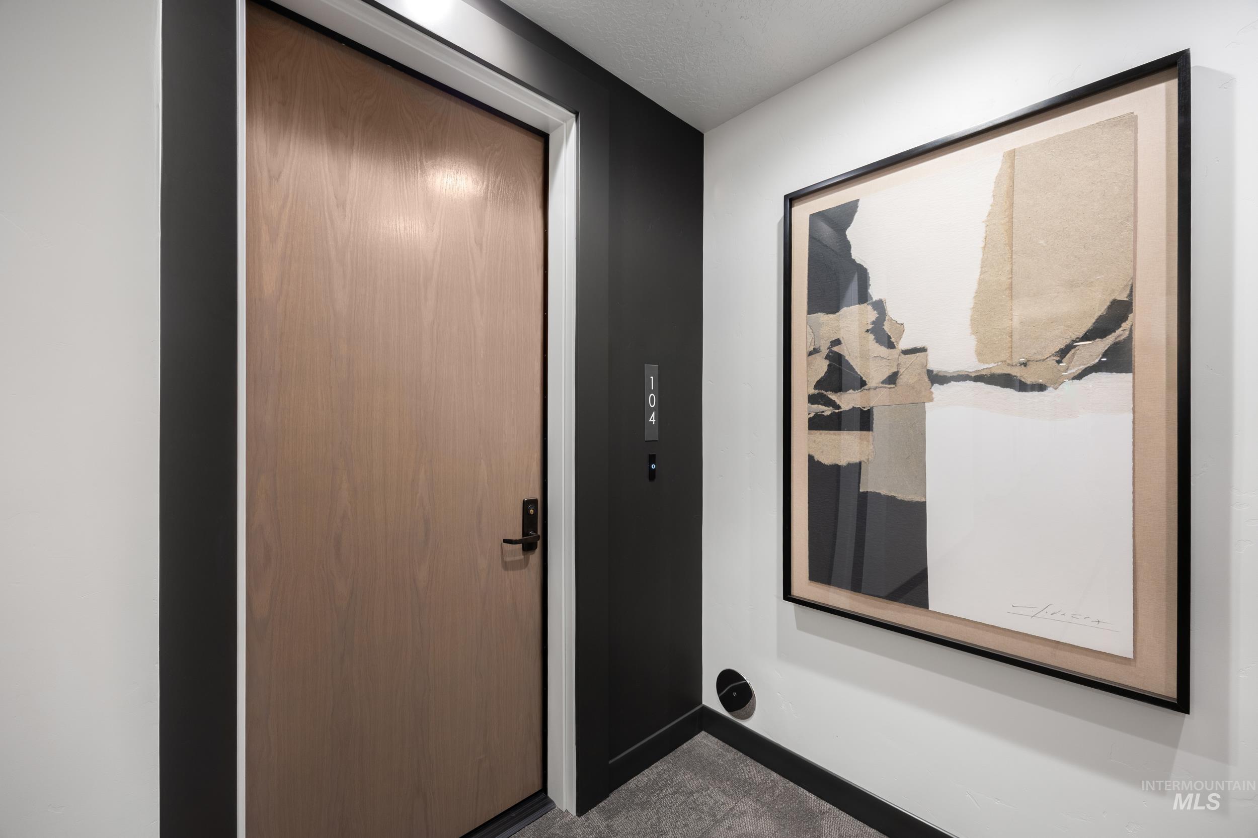 4340 East Haystack Street, Unit 104 Boise, ID 83716 - Photo 21 of 50 Detailed view of baseboards