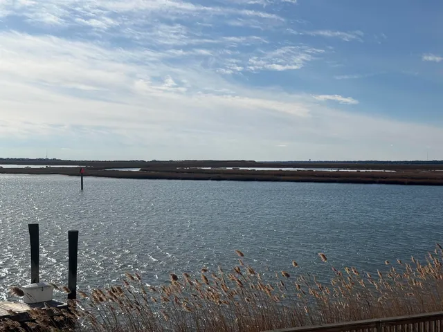 a close view of sink