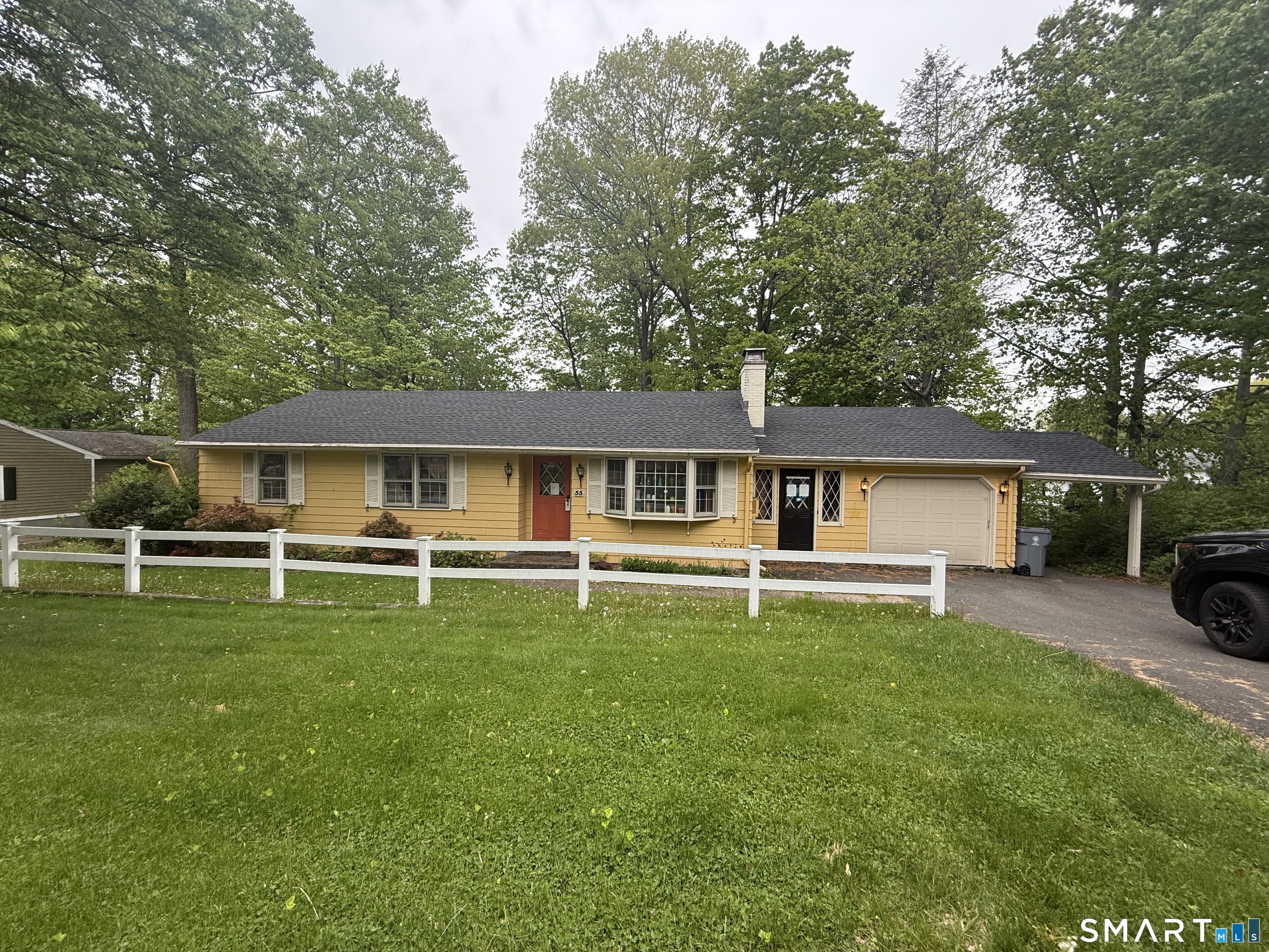 55 Metacomet Road Plainville, CT 06062 - Photo 1 of 21