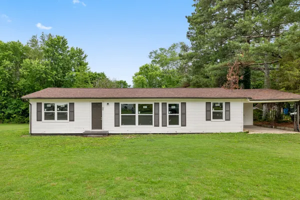 $219,900 | 225 Vine Circle, Loretto, TN 38469