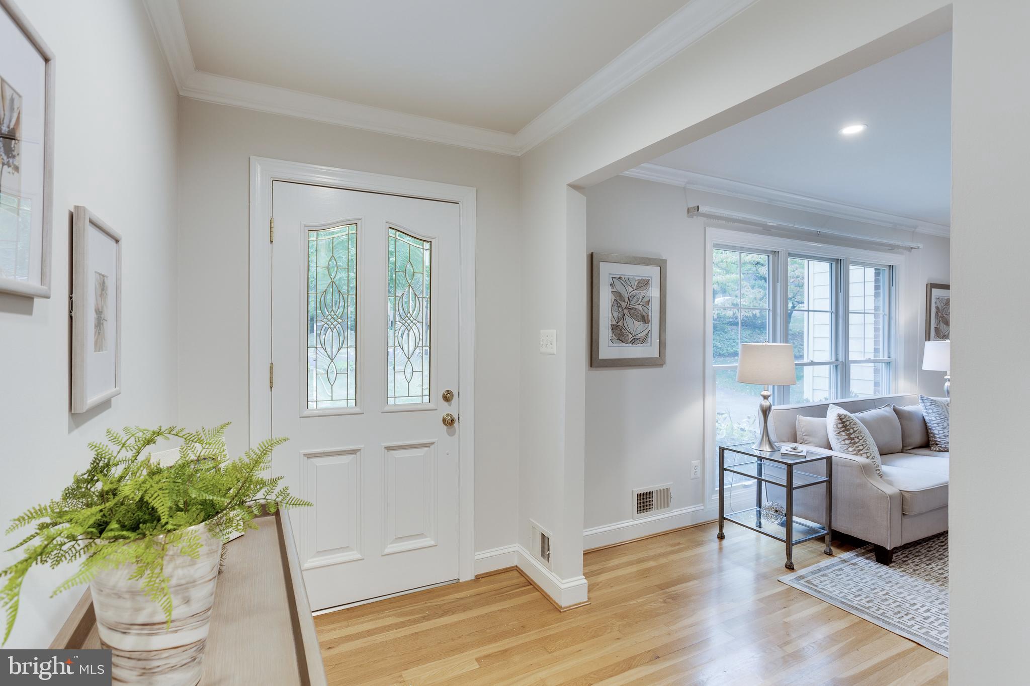 1913 Foxhall Road McLean, VA 22101 - Photo 4 of 61 Gallery Image 4