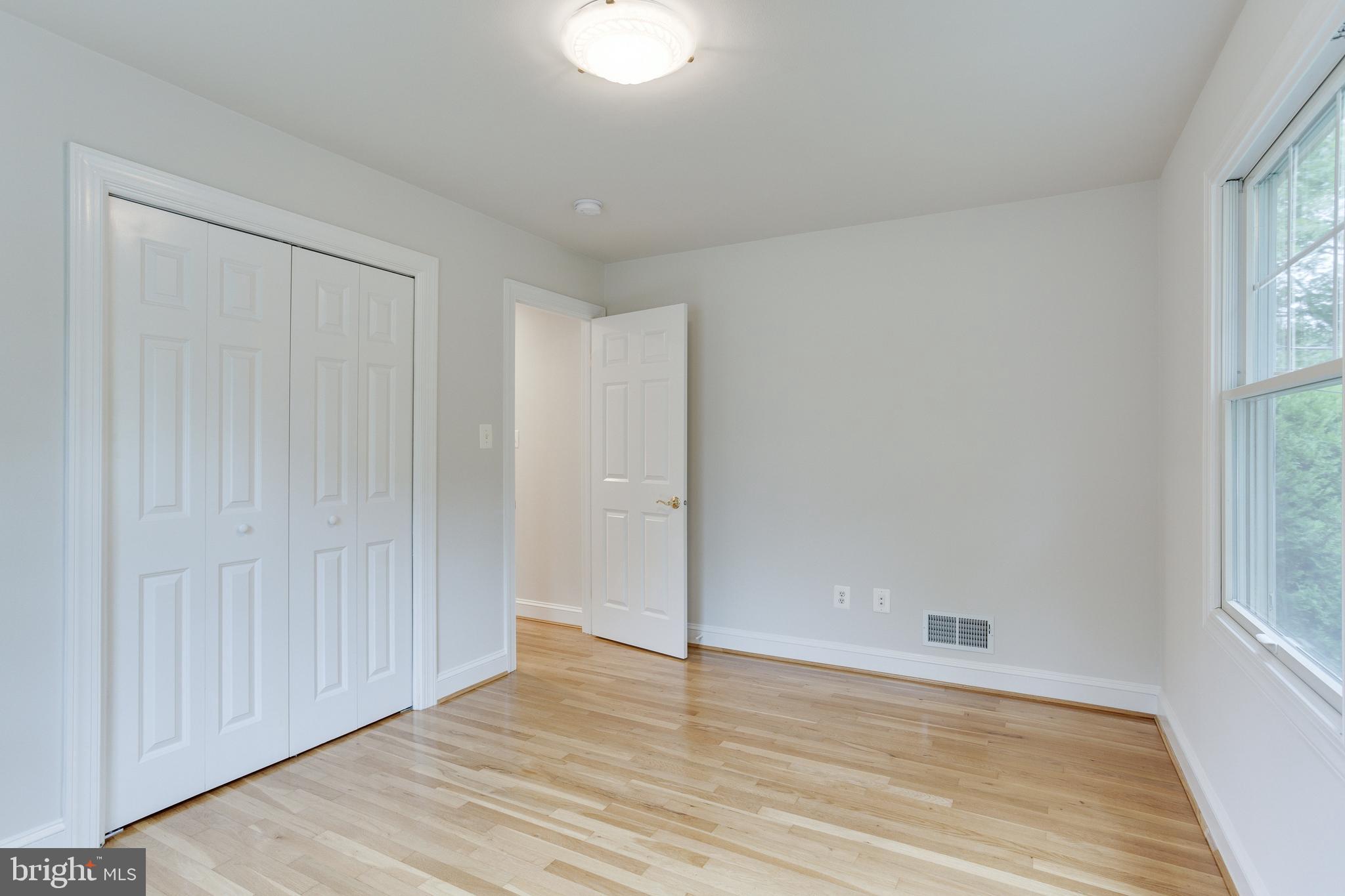 1913 Foxhall Road McLean, VA 22101 - Photo 31 of 61 Gallery Image 31