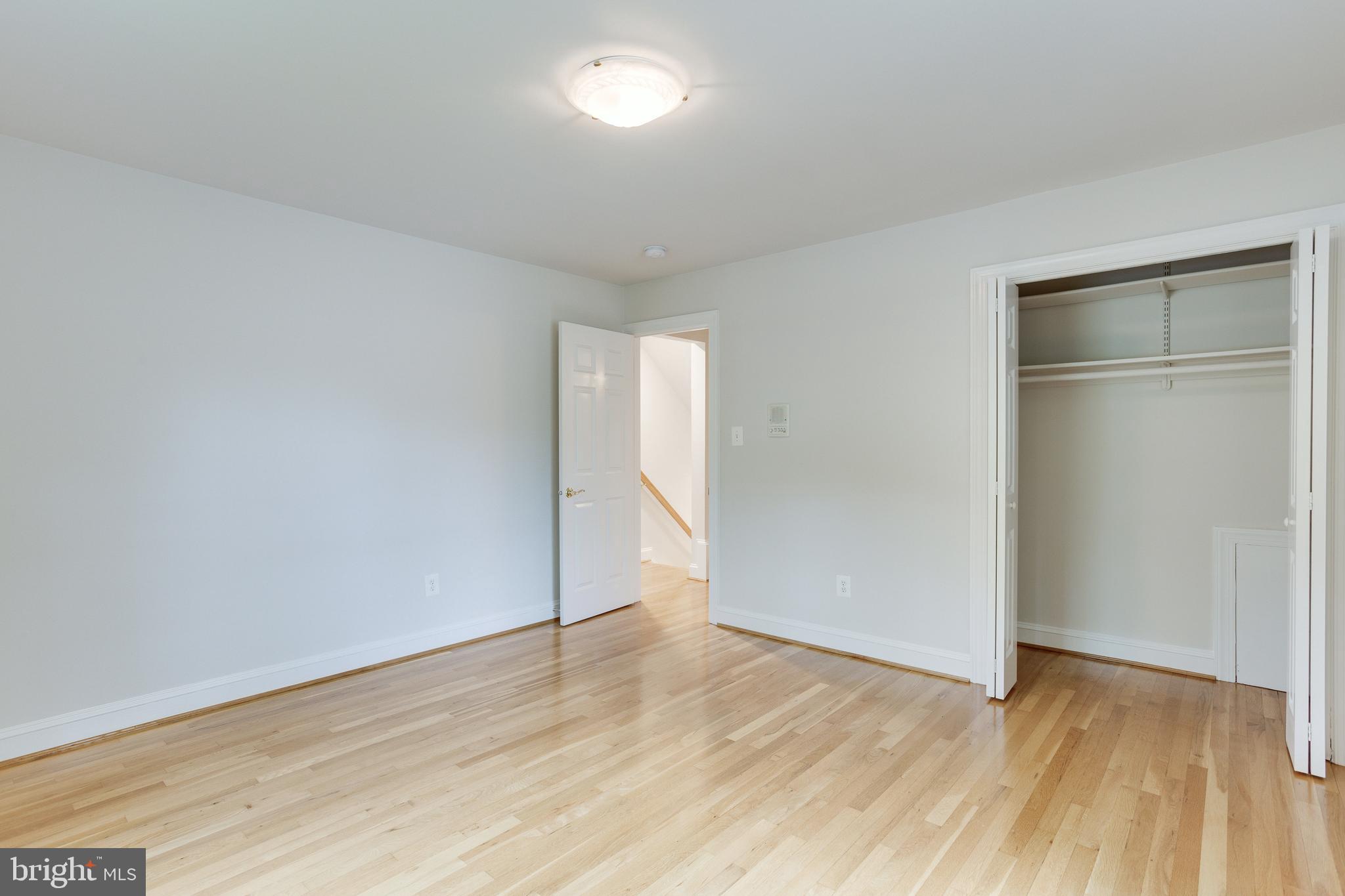 1913 Foxhall Road McLean, VA 22101 - Photo 33 of 61 Gallery Image 33