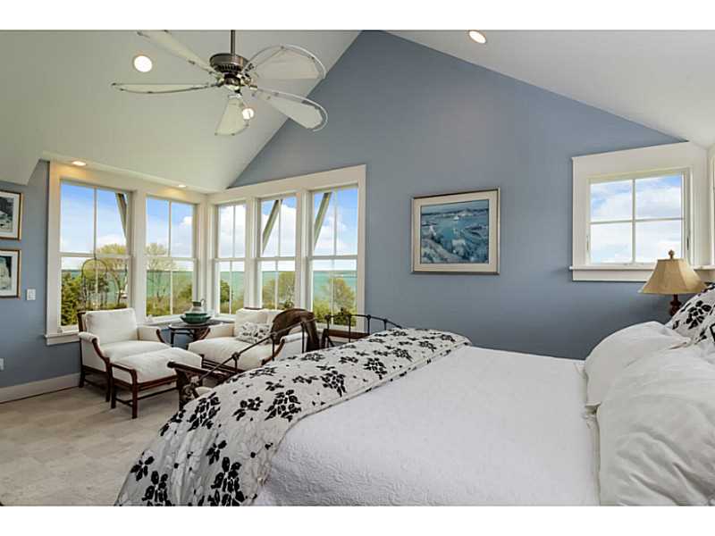 320 East Shore Road Jamestown, RI 02835 - Photo 20 of 25 Bedroom.