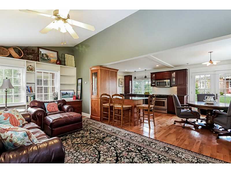 320 East Shore Road Jamestown, RI 02835 - Photo 25 of 25 Bonus Room. Guest Cottage