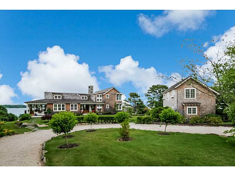 320 East Shore Road Jamestown, RI 02835 - Photo 3 of 25 Exterior Front.