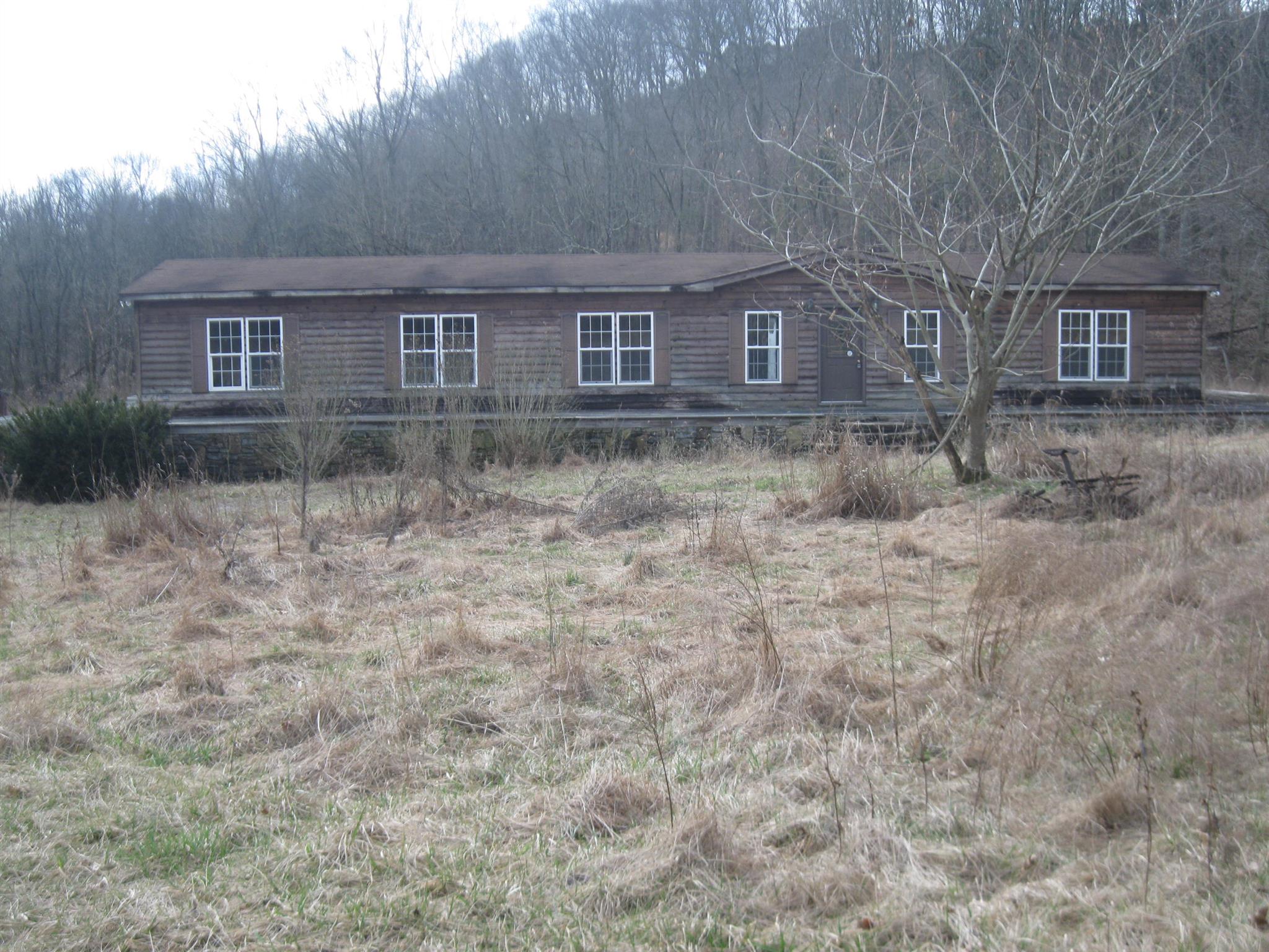 2695 Hawkins Branch Road Bethpage, TN 37022 - Photo 1 of 6 Gallery Image 1