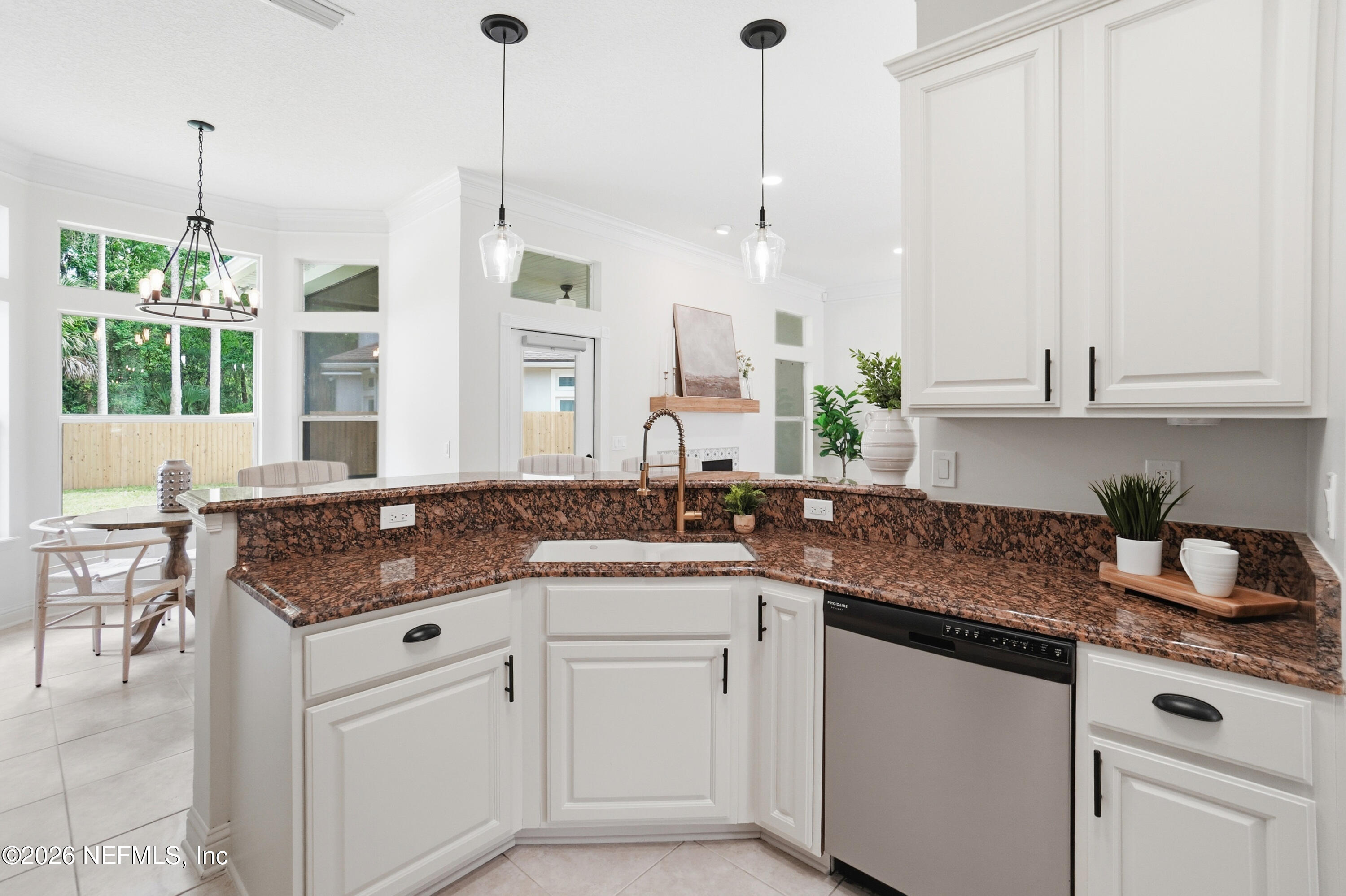 485 Big Tree Road Ponte Vedra Beach, FL 32082 - Photo 17 of 48 kitchen views