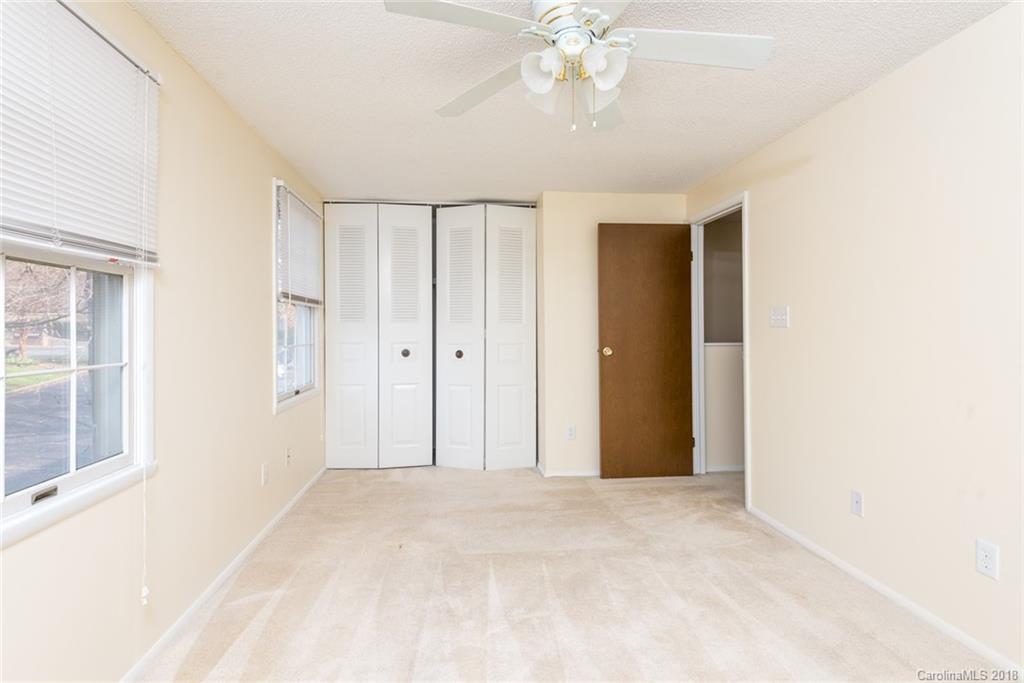 8250 Knights Bridge Road Charlotte, NC 28210 - Photo 11 of 20 Gallery Image 11