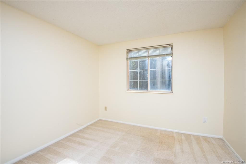 8250 Knights Bridge Road Charlotte, NC 28210 - Photo 13 of 20 Gallery Image 13