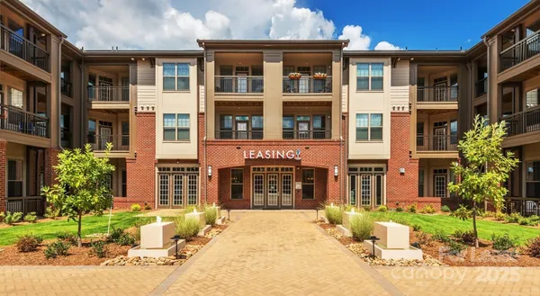 $1,782 | 10624 Parrish Street, Unit B6, Matthews, NC 28105