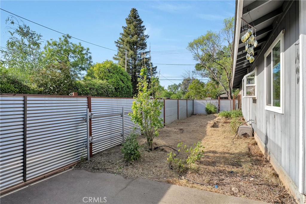951 Cleveland Avenue Chico, CA 95928 - Photo 22 of 30