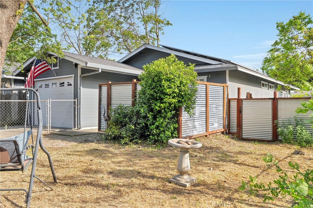 951 Cleveland Avenue Chico, CA 95928 - Photo 27 of 30