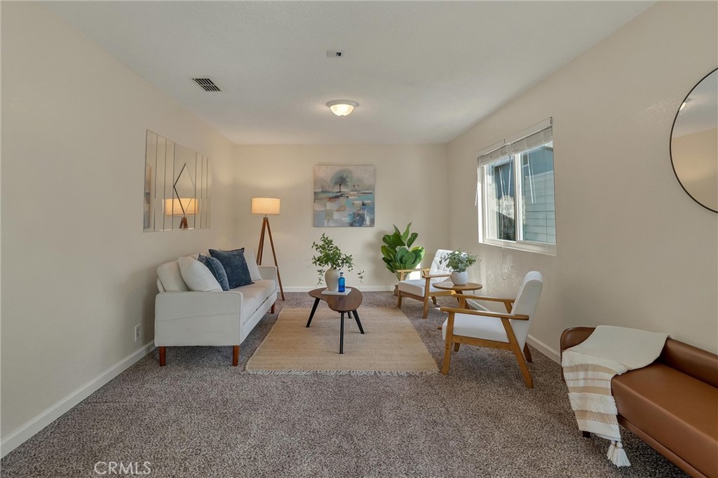 951 Cleveland Avenue Chico, CA 95928 - Photo 4 of 30