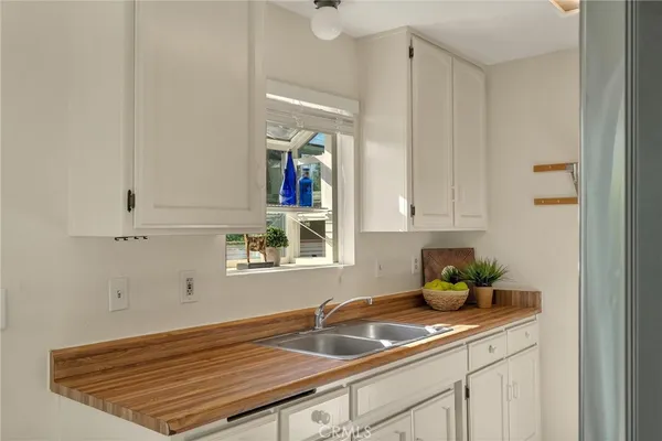 $335,000 | 951 Cleveland Avenue, Chico, CA 95928