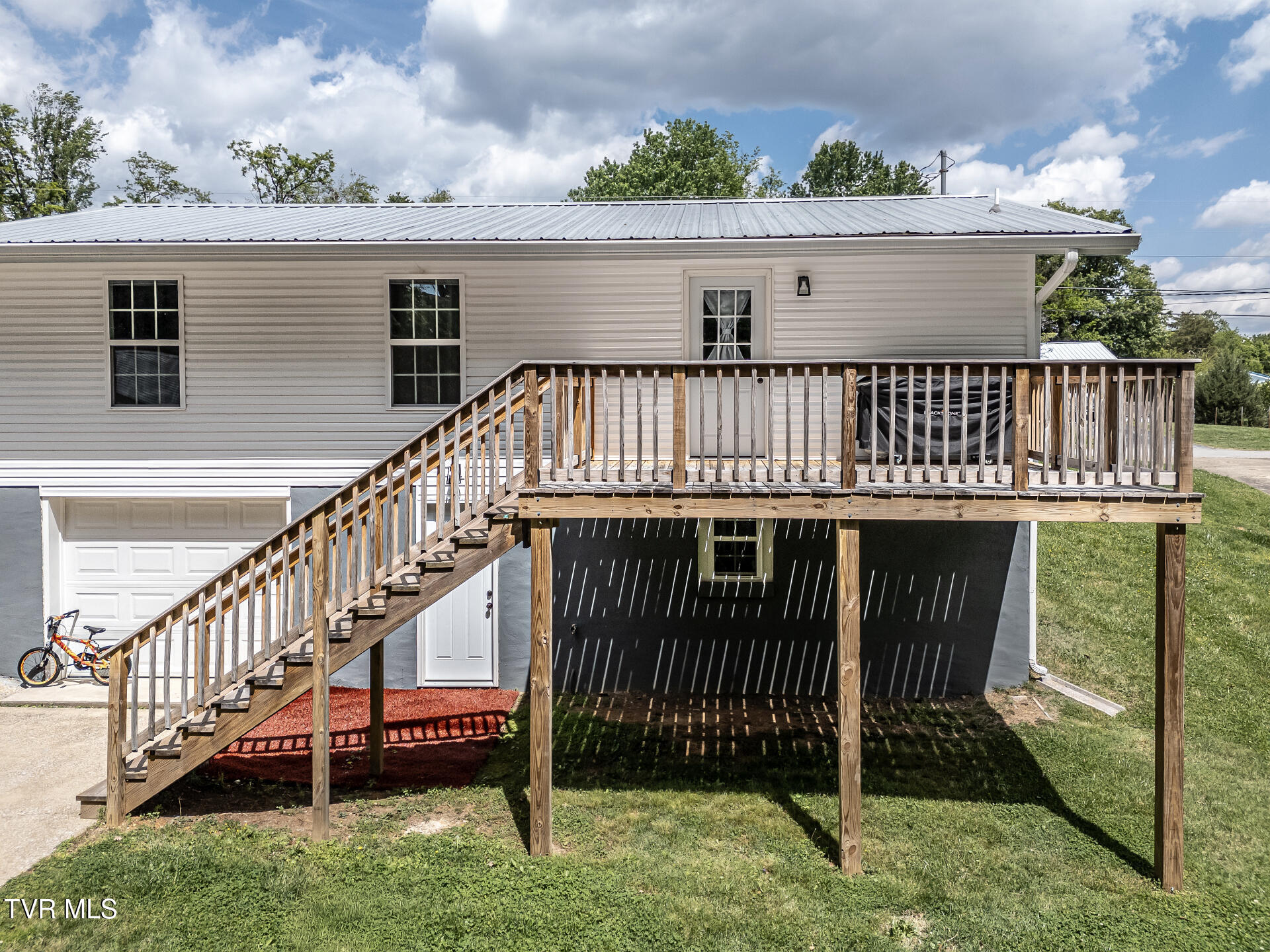 114 Mayor Avenue Greeneville, TN 37745 - Photo 12 of 71 114MayorAveG_073
