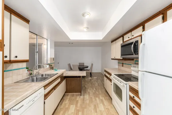 $319,000 | 4901 East Magic Stone Drive, Phoenix, AZ 85044