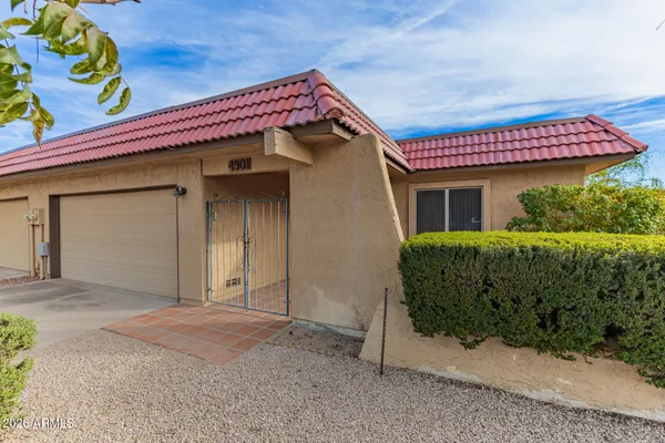 $319,000 | 4901 East Magic Stone Drive, Phoenix, AZ 85044