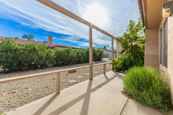 $319,000 | 4901 East Magic Stone Drive, Phoenix, AZ 85044