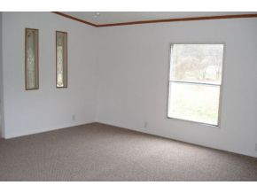 995 St Tide Hollow Road Newport, TN 37821 - Photo 6 of 10 Living Room