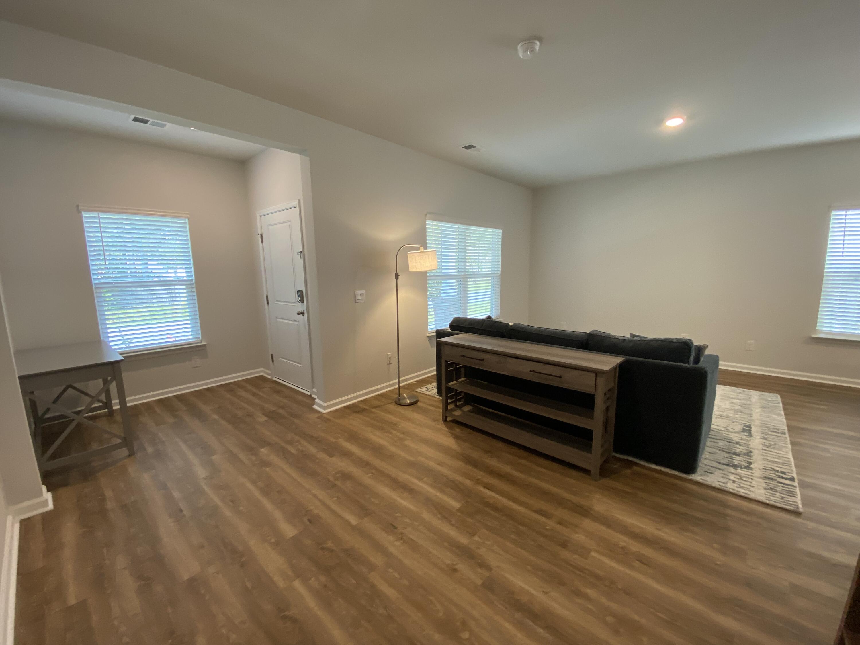 551 Gahagan Road Summerville, SC 29485 - Photo 2 of 15