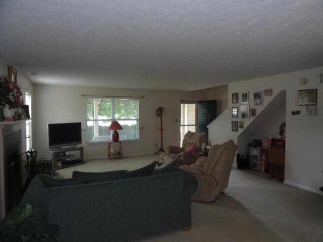 7608 Redcliff Road Indianapolis, IN 46256 - Photo 9 of 17 Gallery Image 9