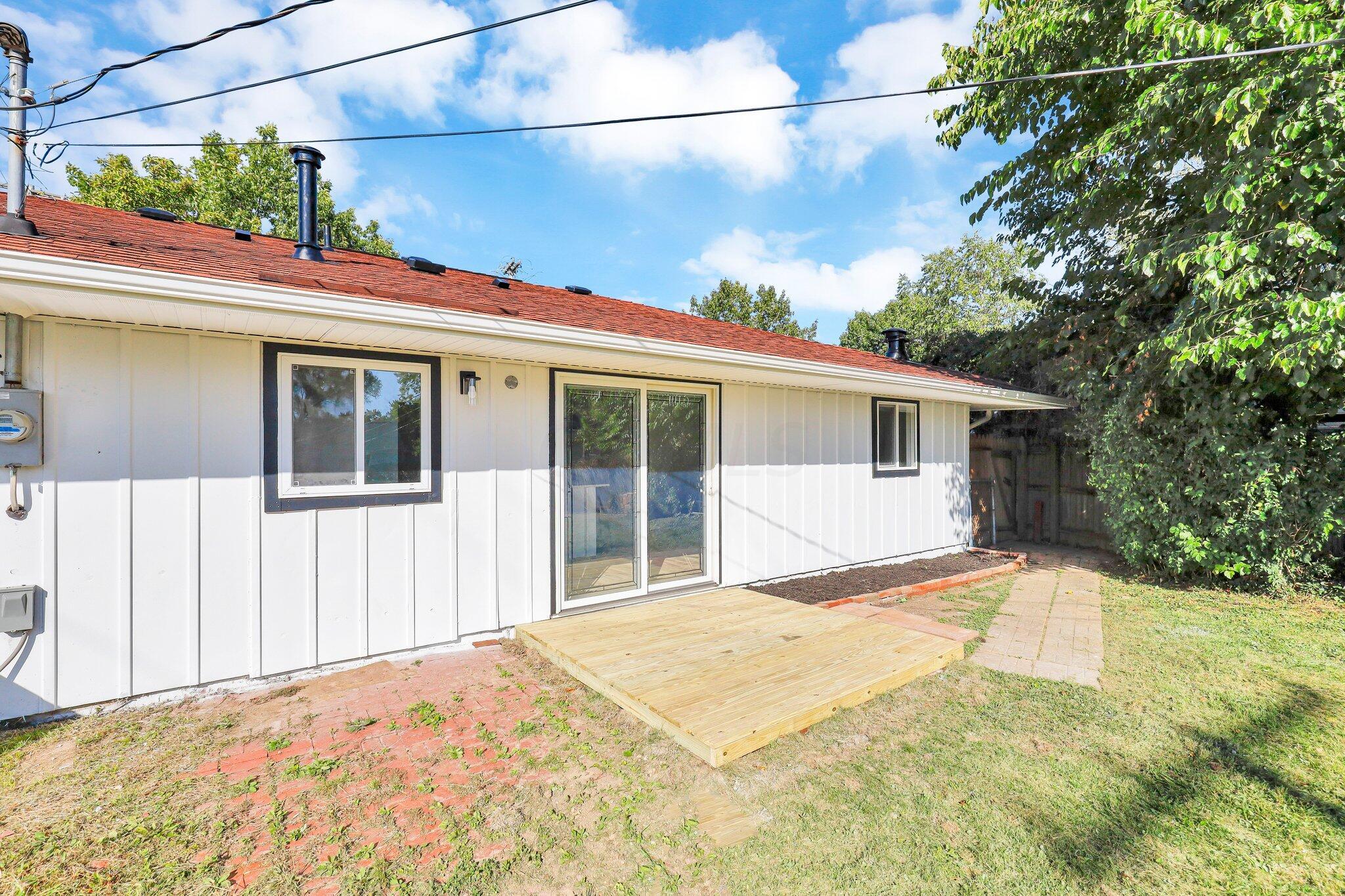 675 McCutcheon Road Columbus, OH 43230 - Photo 31 of 39 675 McCutcheon