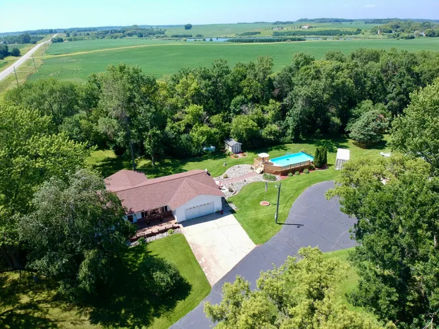 $475,000 | 1001 1st Avenue Northwest, Pelican Rapids, MN 56572