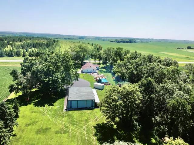 $475,000 | 1001 1st Avenue Northwest, Pelican Rapids, MN 56572